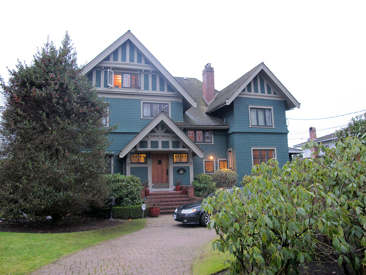 Sacks Mansion